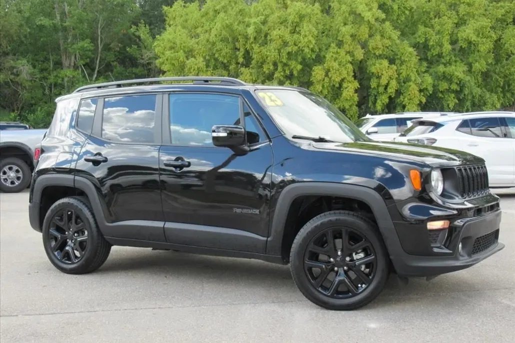 2023 Jeep Renegade Altitude photo 1