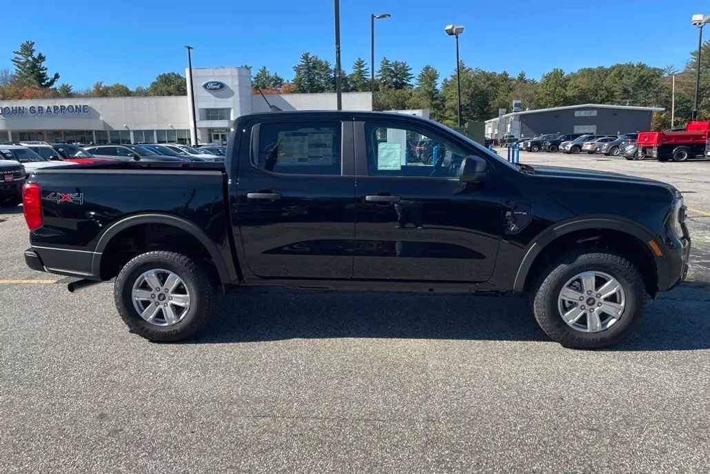 2025 Ford Ranger XL photo 1