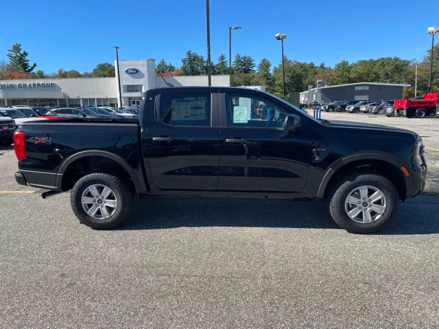 2025 Ford Ranger XL photo 1