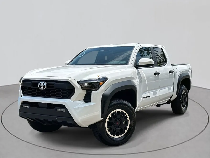 2024 Toyota Tacoma TRD Off-Road Double Cab photo 1