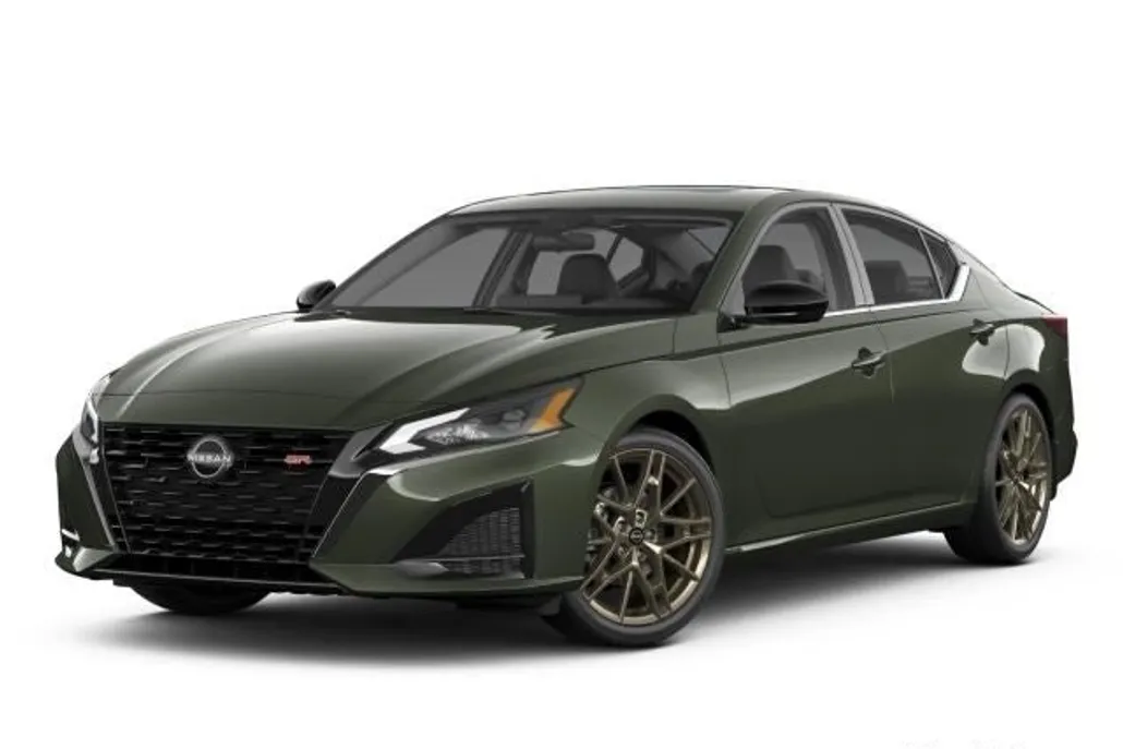 2025 Nissan Altima 2.5 SR photo 1