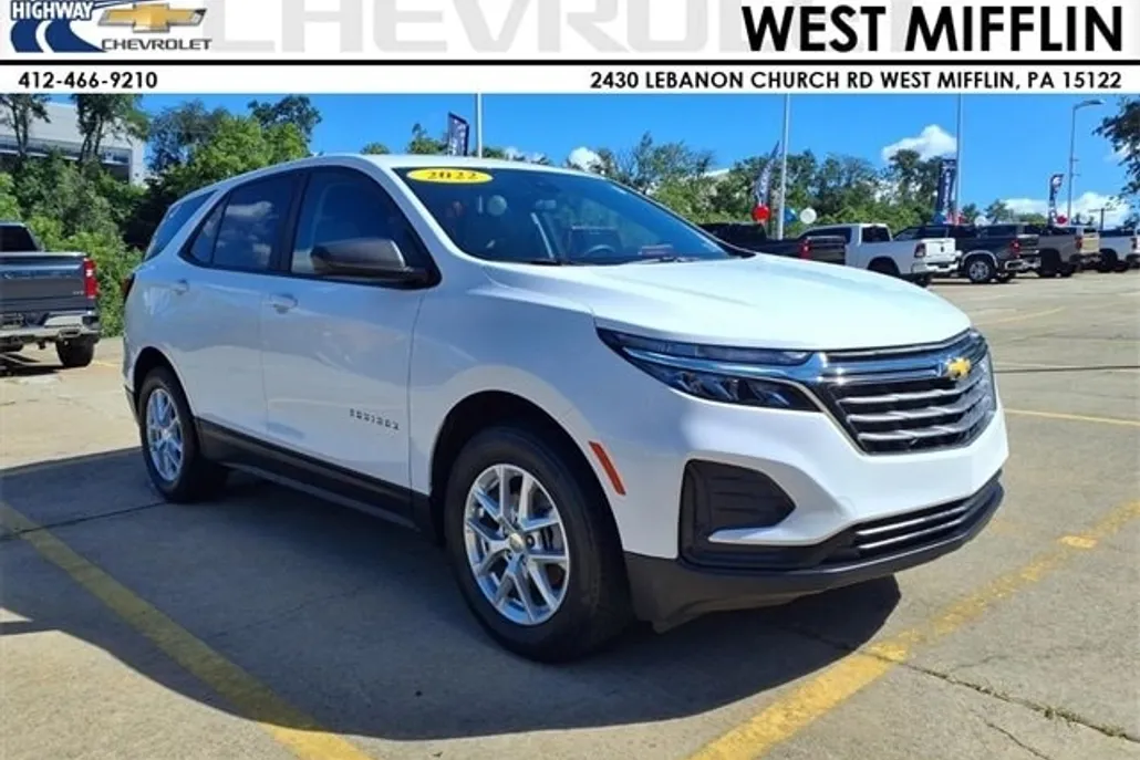 2022 Chevrolet Equinox LS photo 1