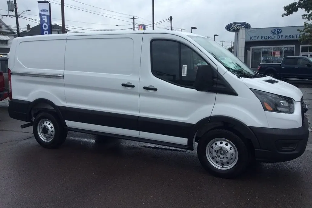 2025 Ford Transit photo 1
