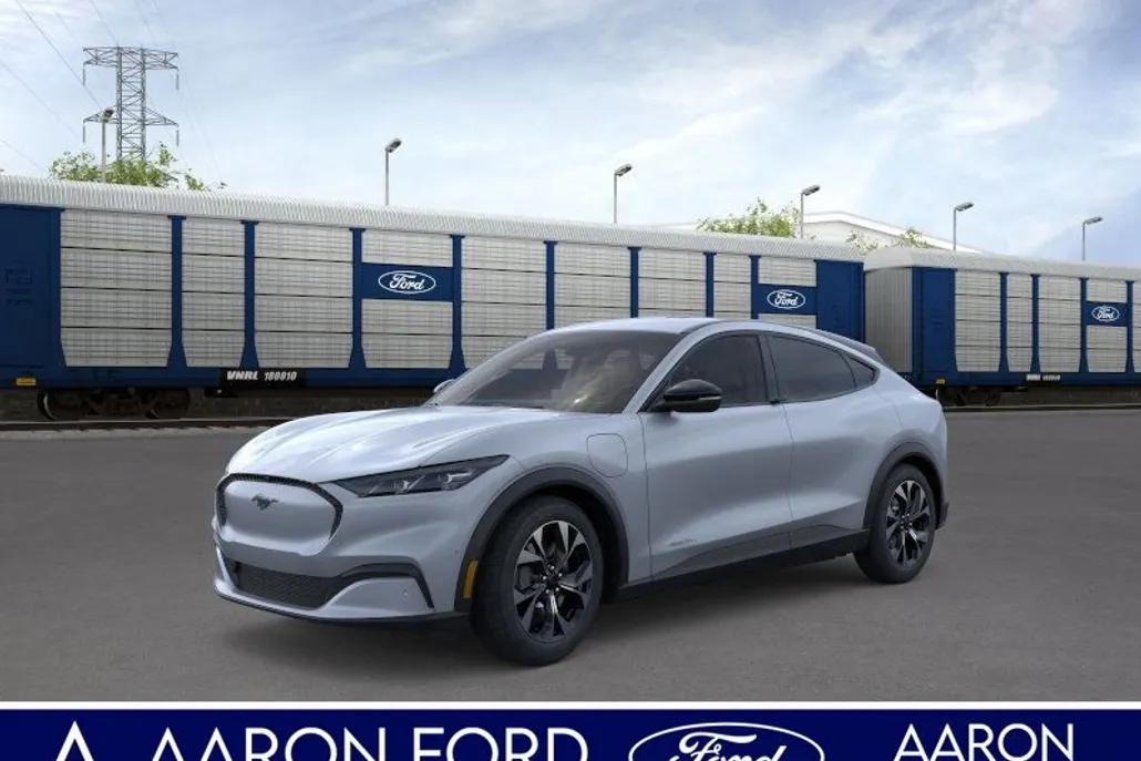 2025 Ford Mustang Mach-E Select photo 1