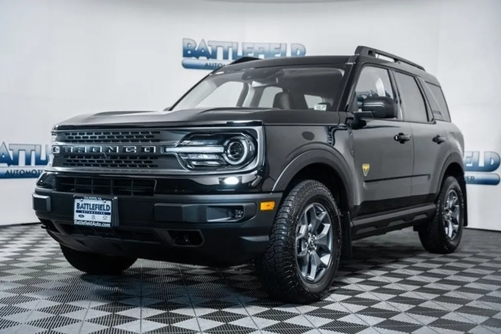 2024 Ford Bronco Sport Badlands photo 1