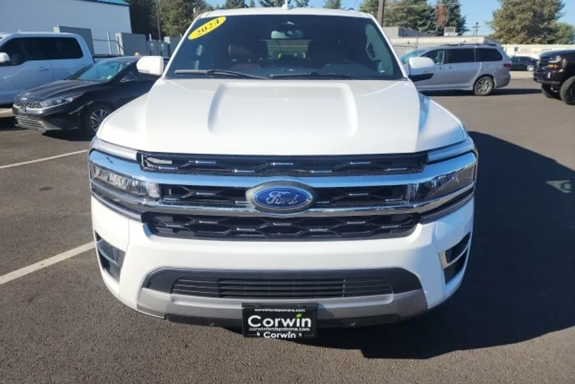 2024 Ford Expedition MAX Limited photo 1
