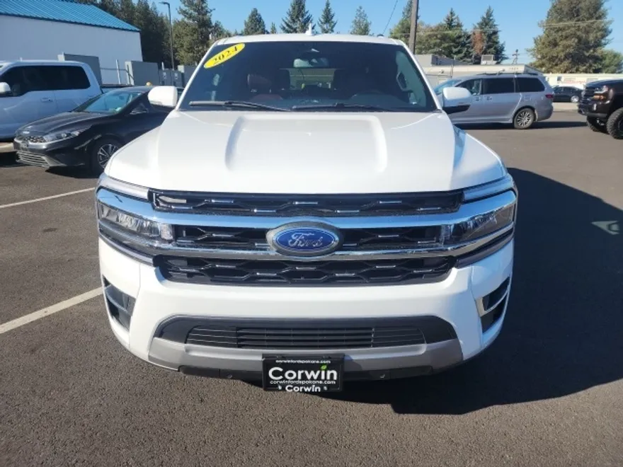 2024 Ford Expedition MAX Limited photo 1