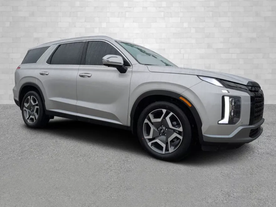 2025 Hyundai Palisade SEL photo 1