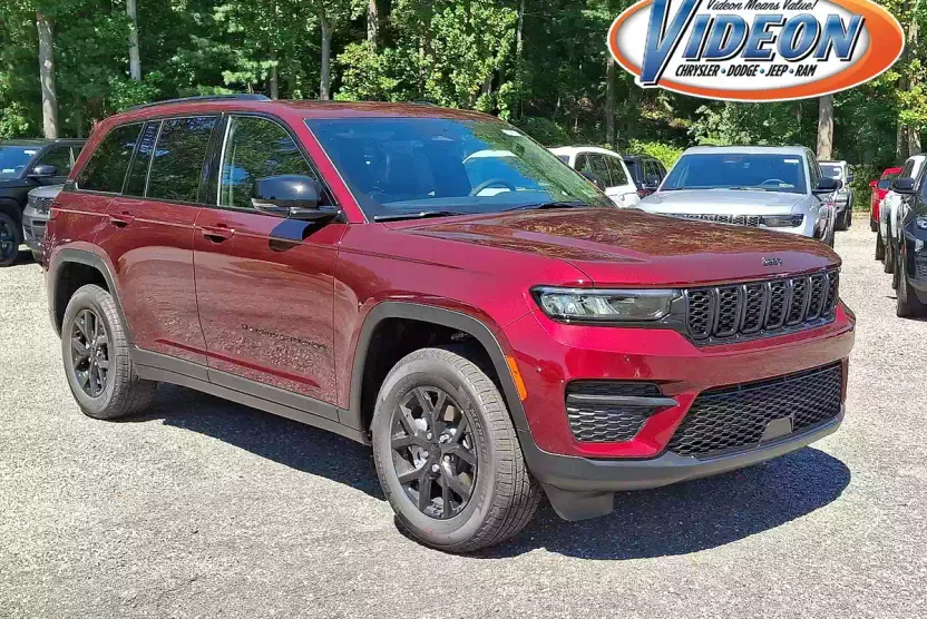 2025 Jeep Grand Cherokee Altitude X photo 1