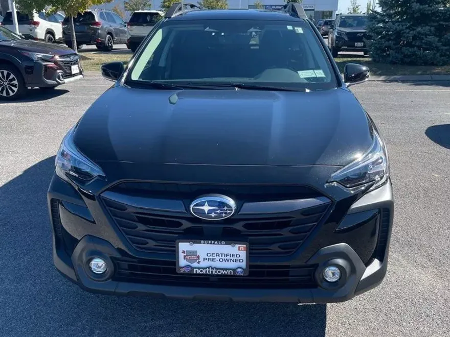 2025 Subaru Outback Premium photo 1