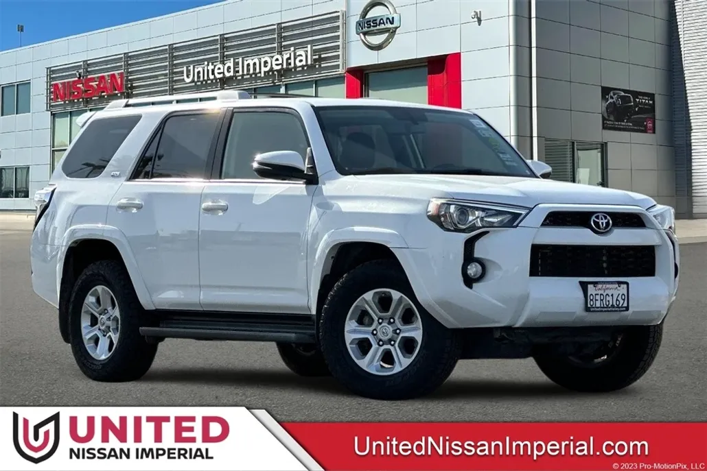 2018 Toyota 4Runner Limited SR5 Premium photo 1