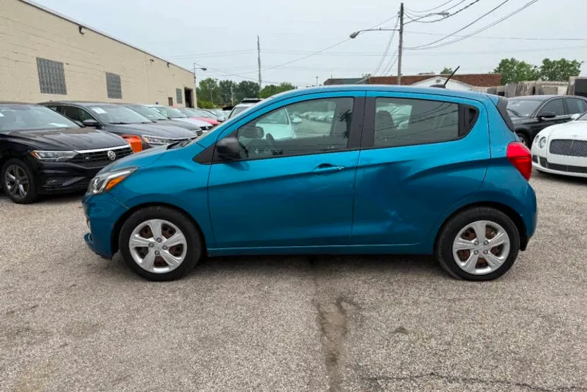 2019 Chevrolet Spark LS photo 1