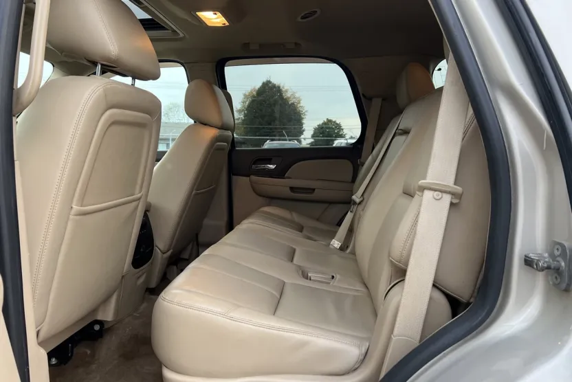 2013 Chevrolet Tahoe LT photo 1