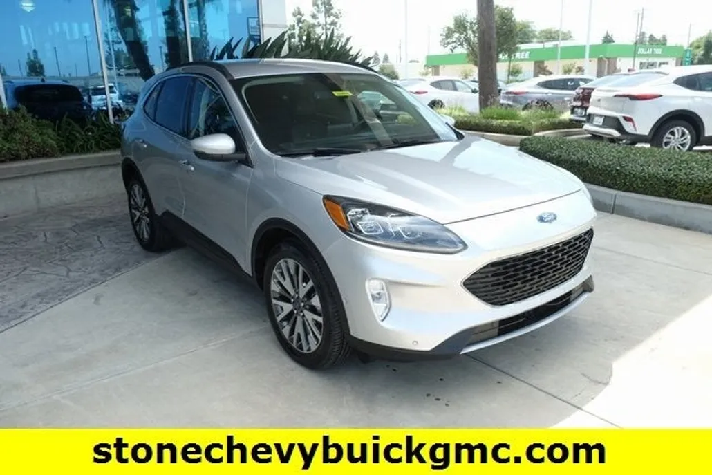 2020 Ford Escape Titanium photo 1