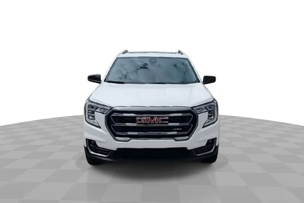 2024 Gmc Terrain AT4 photo 1