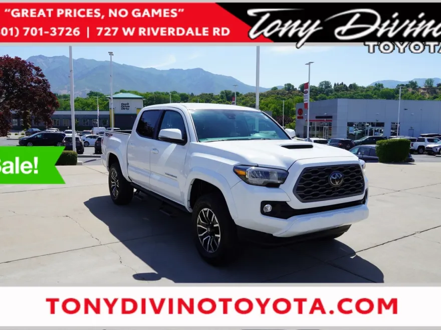 2023 Toyota Tacoma TRD Sport photo 1