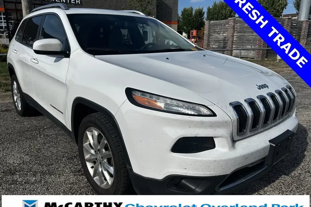 2017 Jeep Cherokee Limited photo 1