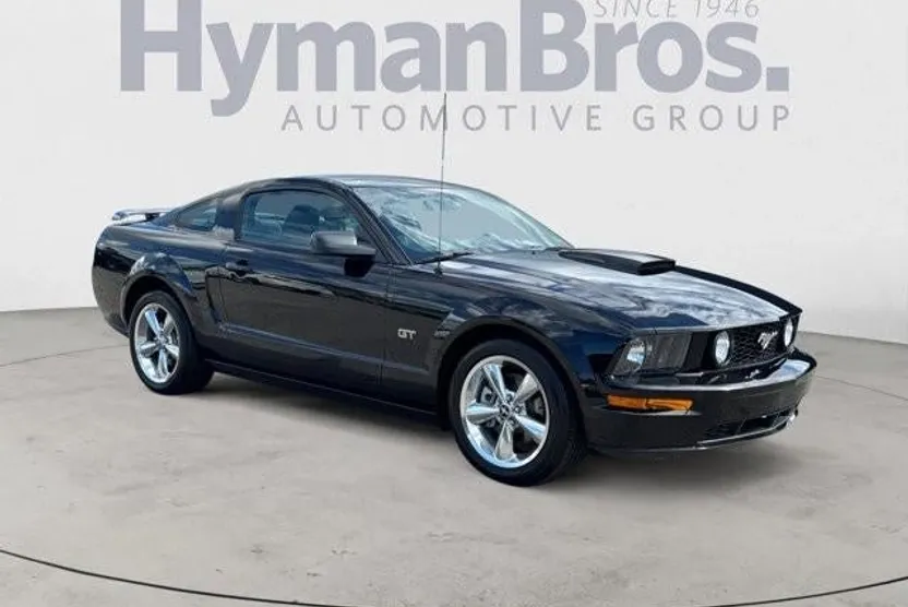 2007 Ford Mustang GT Deluxe photo 1