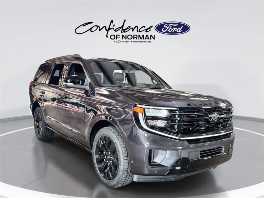 2025 Ford Expedition Platinum photo 1
