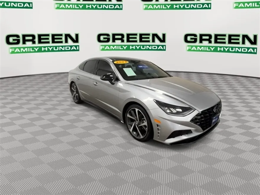 2022 Hyundai Sonata SEL Plus photo 1