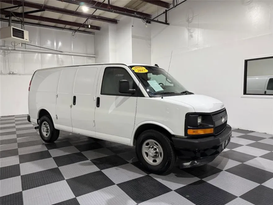 2017 Chevrolet Express Cargo Van photo 1
