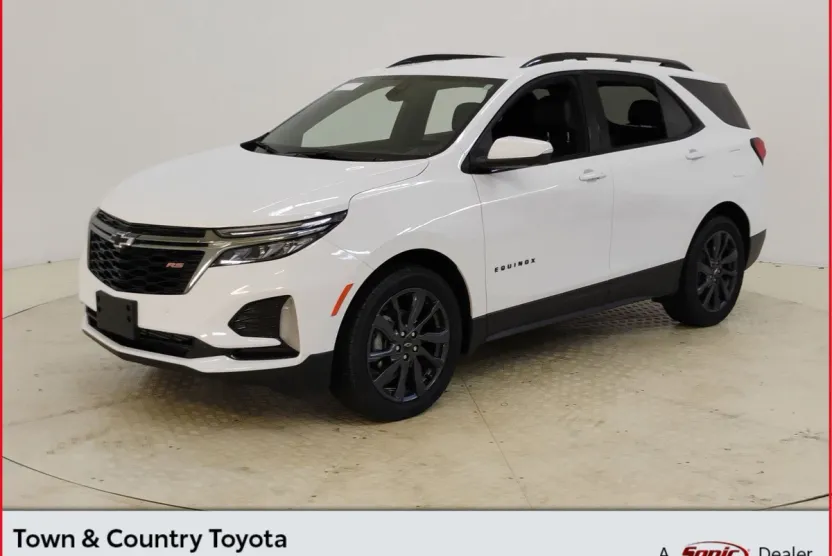 2022 Chevrolet Equinox RS photo 1