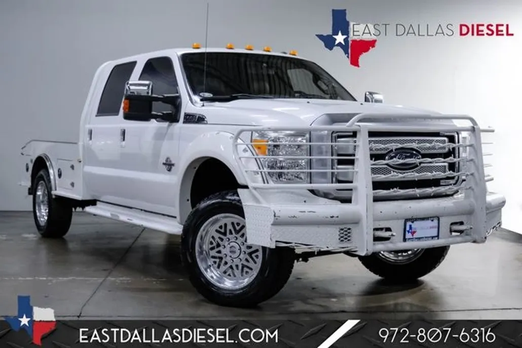 2015 Ford F-350 Platinum photo 1