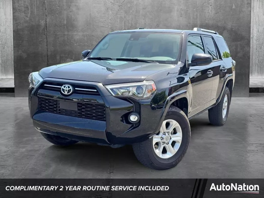 2024 Toyota 4Runner SR5 photo 1
