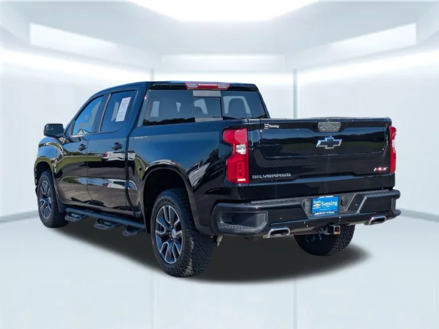 2021 Chevrolet Silverado 1500 RST photo 1