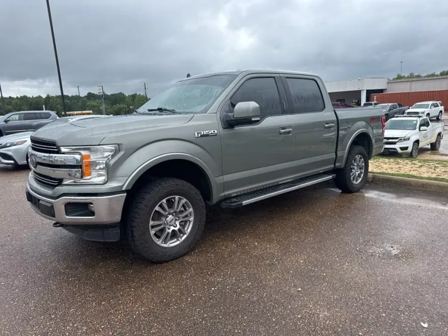 2019 Ford F-150 Lariat photo 1