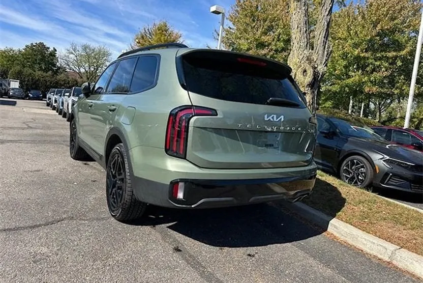 2024 Kia Telluride EX X-Line photo 1