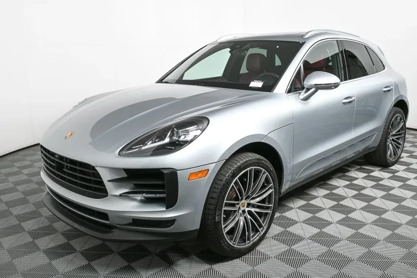 2021 Porsche Macan S photo 1