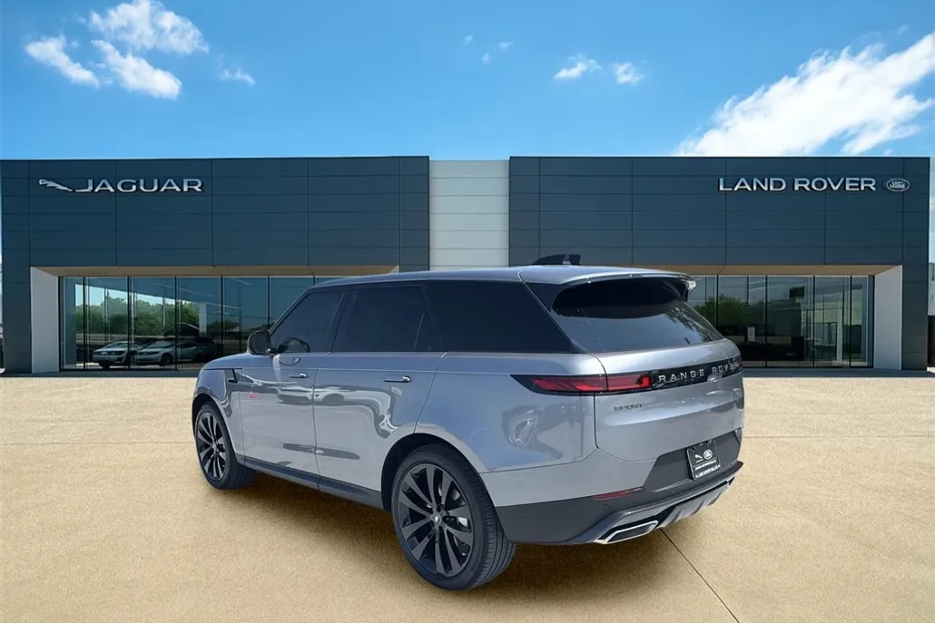 2025 Land Rover Range Rover Sport SE photo 1