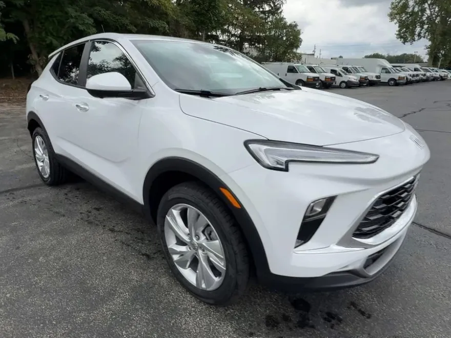 2026 Buick Encore GX Preferred photo 1