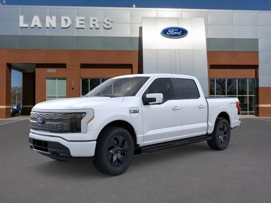 2025 Ford F-150 Lightning Lariat photo 1
