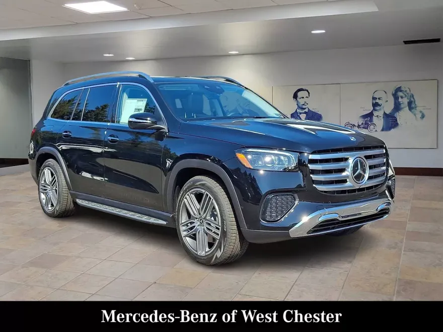 2026 Mercedes Benz GLS 450 4MATIC photo 1