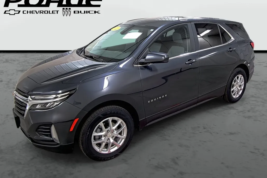 2022 Chevrolet Equinox LT photo 1