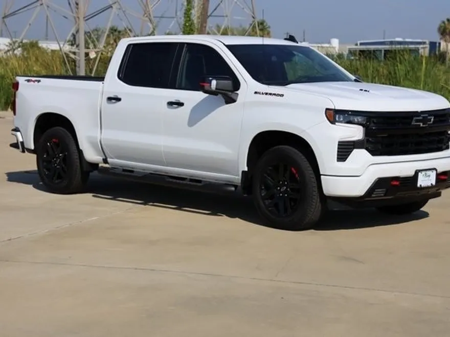 2025 Chevrolet Silverado 1500 RST photo 1
