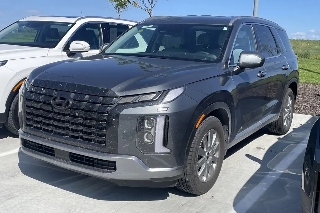 2025 Hyundai Palisade SEL photo 1