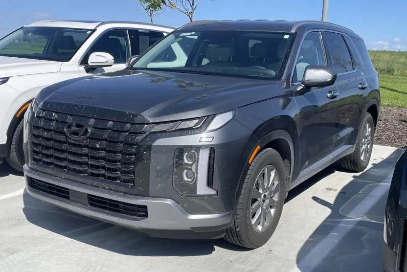 2025 Hyundai Palisade SEL photo 1