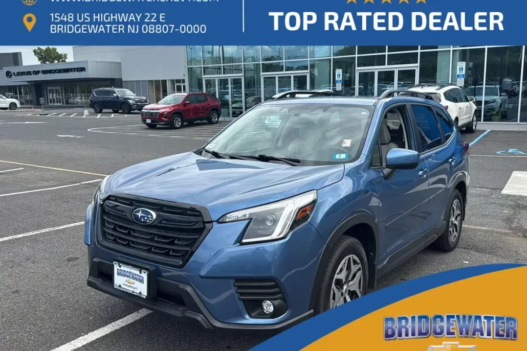 2024 Subaru Forester Premium photo 1