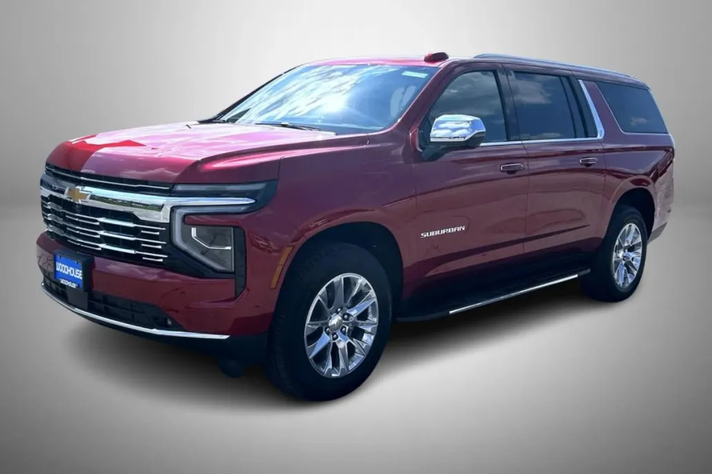 2025 Chevrolet Suburban Premier photo 1
