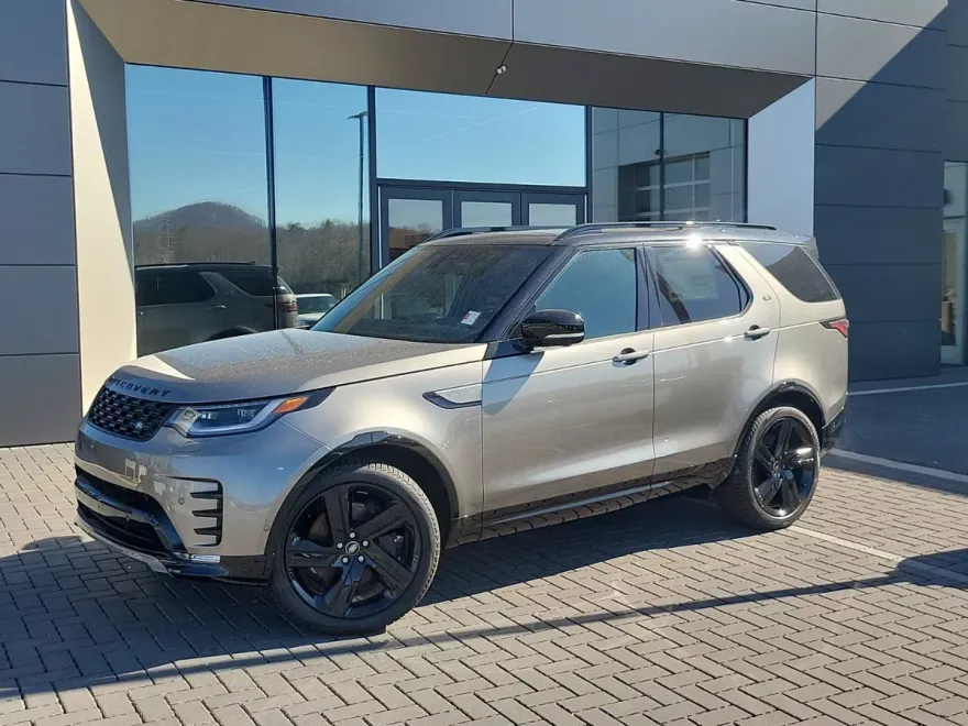 2025 Land Rover Discovery P360 Dynamic SE photo 1
