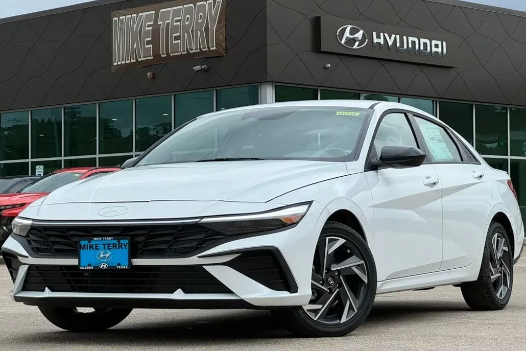 2025 Hyundai Elantra Hybrid SEL Sport photo 1