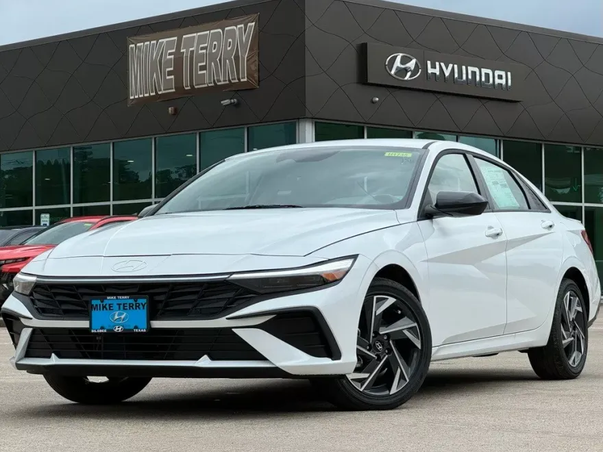 2025 Hyundai Elantra Hybrid SEL Sport photo 1