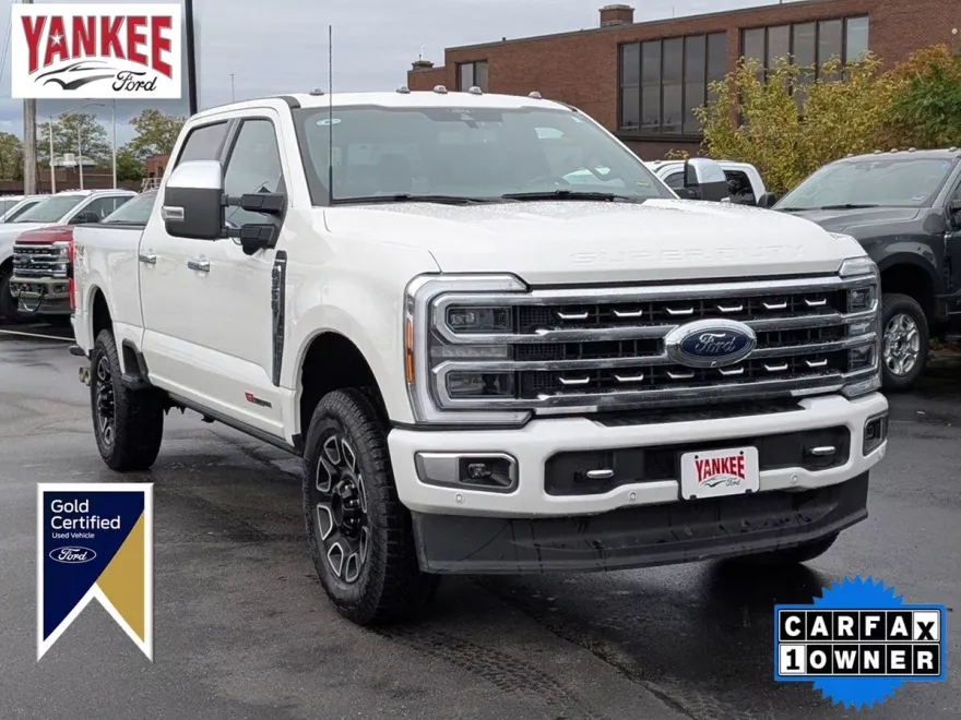 2024 Ford F-350 Platinum photo 1