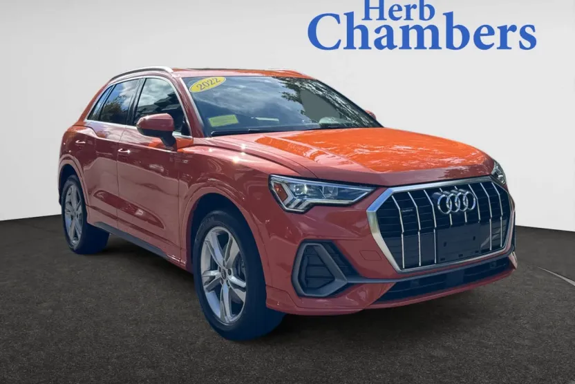 2022 Audi Q3 S line Premium Plus photo 1