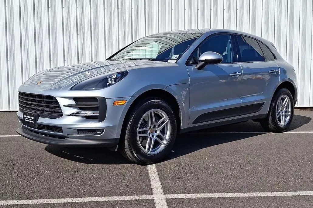 2021 Porsche Macan Base photo 1