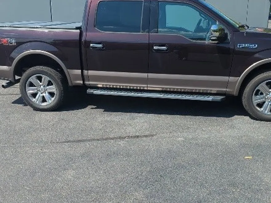 2018 Ford F-150 Lariat photo 1