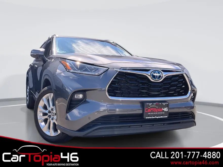 2023 Toyota Highlander Hybrid Limited photo 1